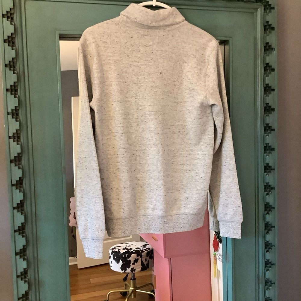 New! 🤩 Free Assembly Shawl Collared Sweater - Picture 6 of 7